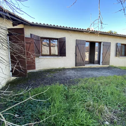 Buy this 3 bed house on Saint-Pardoux-Isaac in Lot-et-Garonne, 47800