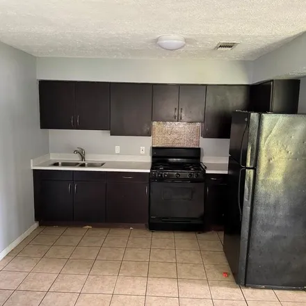 Rent this 2 bed apartment on 525 Stimpson Street in Baytown, TX 77520