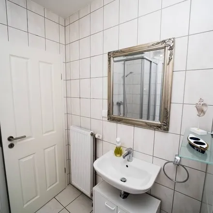 Image 2 - Wismar, Mecklenburg-Vorpommern, Germany - Apartment for rent