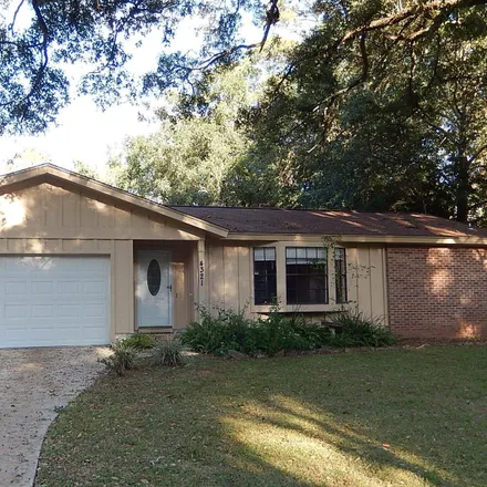 Rent this 3 bed house on 4317 Snoopy Lane in Leon County, FL 32303