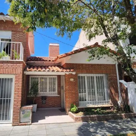 Image 2 - Chacabuco 3057, Olivos, Vicente López, Argentina - House for sale