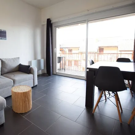 Rent this 1 bed apartment on 74500 Neuvecelle