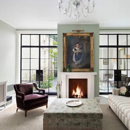 Image 4 - 110 East 70th Street, New York, NY 10021, USA - Townhouse for sale