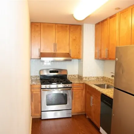 Image 3 - 40-26 College Point Blvd Unit 17a, Flushing, New York, 11354 - Condo for sale