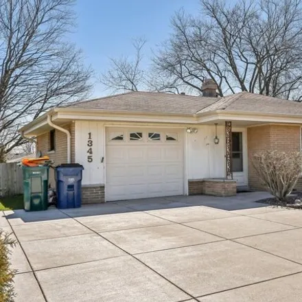 Buy this 3 bed house on 1345 in 1345 West Lois Lane, Oakwood