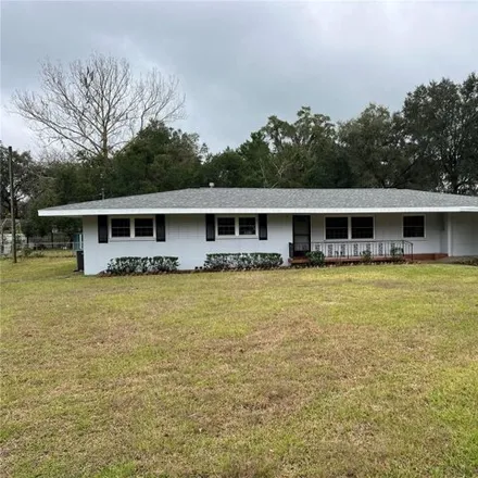 Buy this 3 bed house on 2870 Northeast 10th Street in Ocala, FL 34470