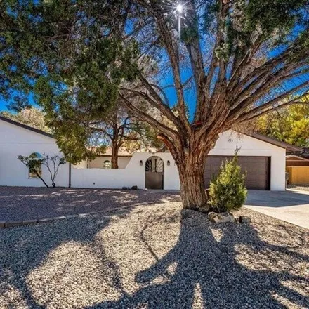 Image 1 - 5408 Chapel Drive Northwest, Paradise Hills, Bernalillo County, NM 87114, USA - House for sale