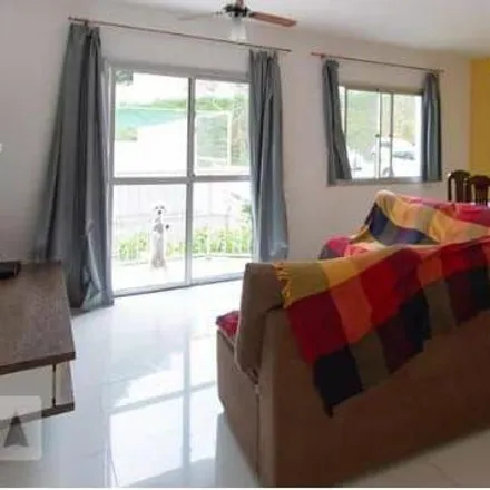 Buy this 2 bed apartment on Rua João Batista da Costa in Badu, Niterói - RJ