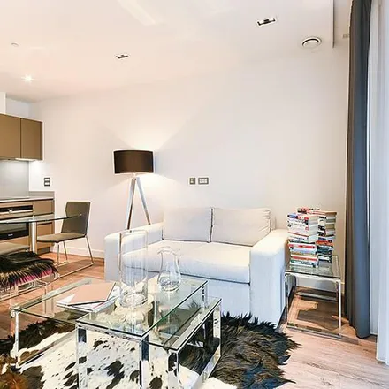 Image 6 - Cashmere House, 36 Leman Street, London, E1 8PT, United Kingdom - Apartment for rent