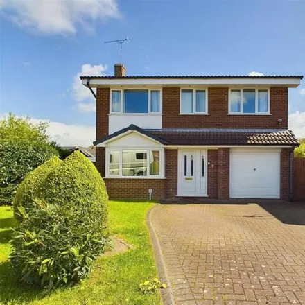 Buy this 4 bed house on 9 Hurlestone Close in Mickle Trafford, CH2 4DX