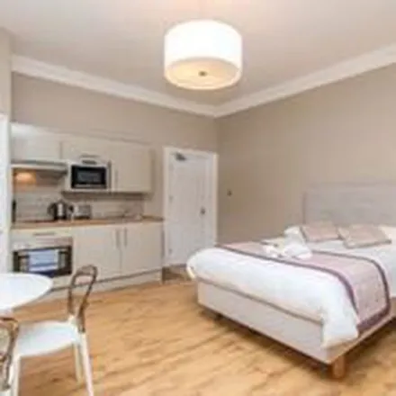 Image 3 - rixxo, 5 Lower Park Row, Bristol, BS1 5BJ, United Kingdom - Apartment for rent