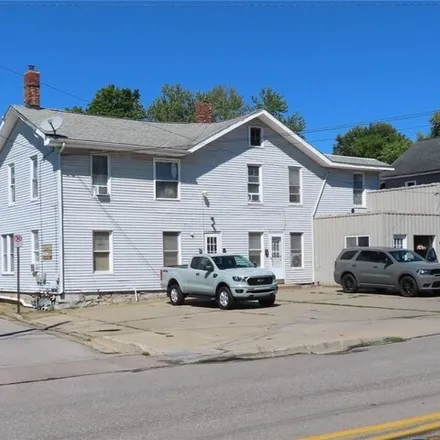 Image 2 - Car Clinic, State Street, Meadville, PA 16335, USA - House for sale