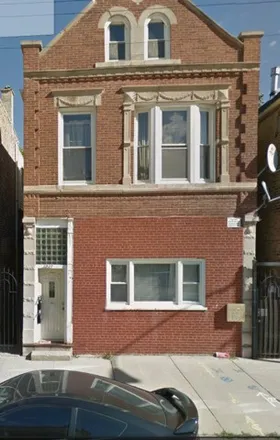 Rent this 3 bed house on 3233 South Morgan Street in Chicago, IL 60609