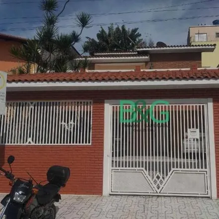 Buy this 3 bed house on Rua Evangelho Quadrangular in Vila Zeferina, Itaquaquecetuba - SP
