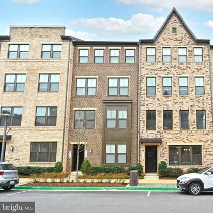 Buy this 3 bed condo on Cappamore Terrace in Ashburn, VA 20417