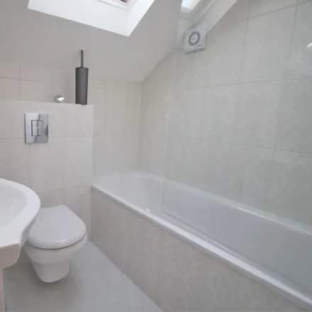 Image 7 - Fordwych Road, London, NW2 3PA, United Kingdom - Duplex for rent