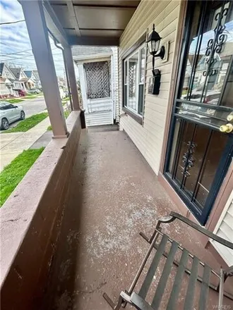 Image 6 - 166 Courtland Ave, Buffalo, New York, 14215 - House for sale