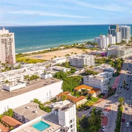 Image 6 - 6770 Indian Creek Drive, Atlantic Heights, Miami Beach, FL 33141, USA - Condo for sale