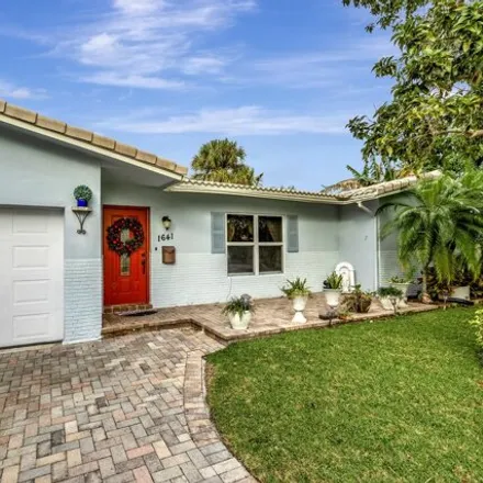 Buy this 3 bed house on 1675 Northwest 9th Street in Boca Raton, FL 33486