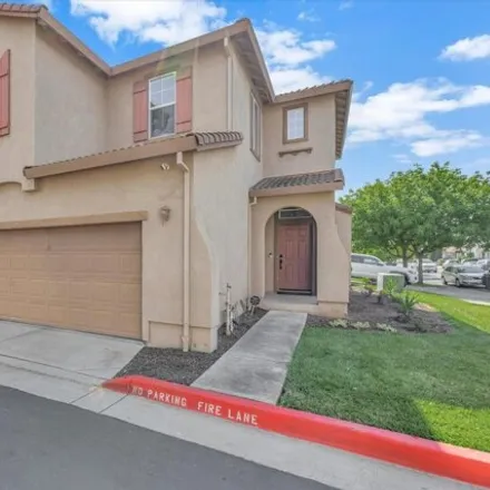 Buy this 3 bed house on unnamed road in Sacramento, CA 95834
