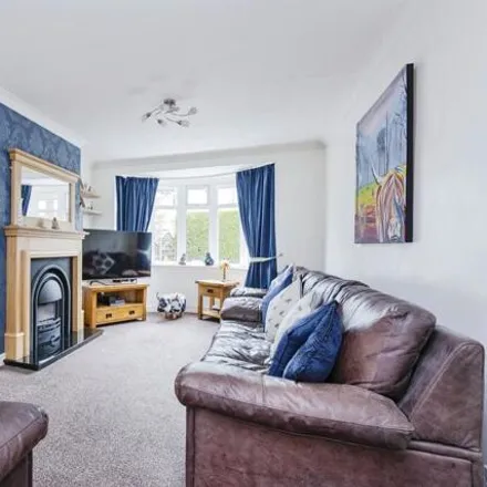 Buy this 3 bed duplex on Johnson Road in Birstall, LE4 3AG