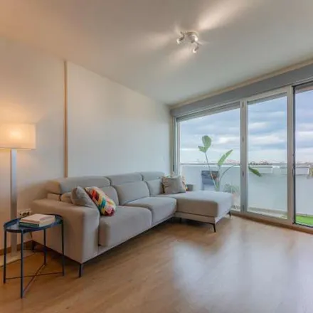 Rent this 3 bed apartment on Carrer de Santiago Rusiñol in 46019 Valencia, Spain