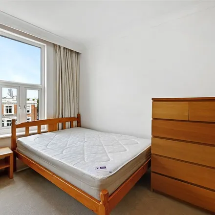 Image 6 - Ealing Cross, 85 Uxbridge Road, London, W5 5SA, United Kingdom - Apartment for rent