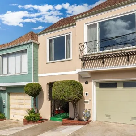 Buy this 3 bed house on 153 Guttenberg Street in San Francisco, CA 94112