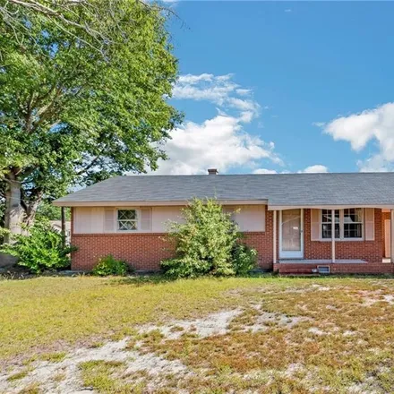 Buy this 3 bed house on 2913 Anne Street in Lumberton, NC 28358