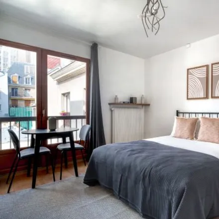 Rent this studio apartment on 8 Rue des Haudriettes in 75003 Paris, France