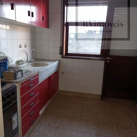 Rent this 3 bed apartment on Praceta de Públia Hortência in Praceta de Publia Hortência, 4050-439 Porto
