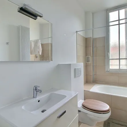 Image 4 - Place Saint-Sulpice, 75006 Paris, France - Apartment for rent