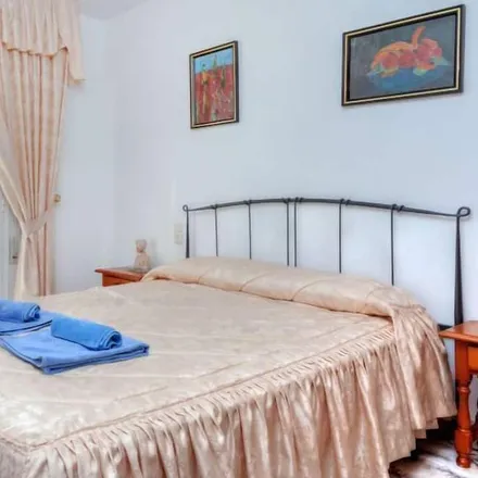 Rent this 3 bed house on 43860 l'Ametlla de Mar