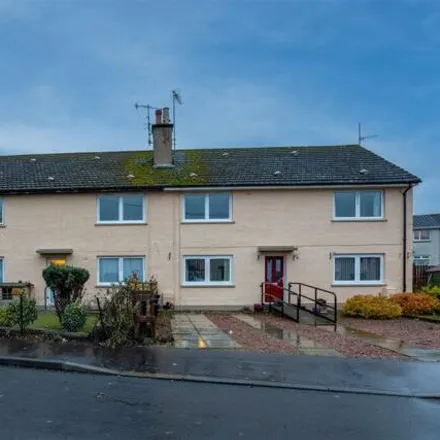 Buy this 2 bed house on Kirkhall Road in Almondbank, PH1 3LF