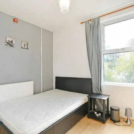 Image 6 - Saxton Mee, Marmion Road, Sheffield, S11 8TS, United Kingdom - Townhouse for sale