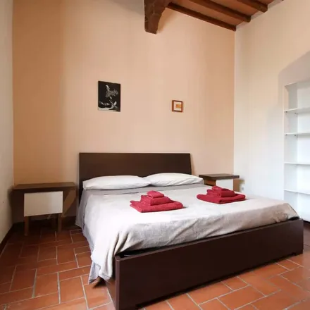 Rent this 3 bed apartment on Via dei Pilastri in 38, 50121 Florence FI