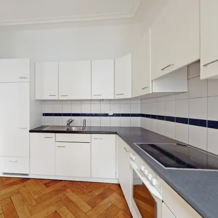 Rent this 3 bed apartment on Klybeckstrasse 118 in 4057 Basel, Switzerland