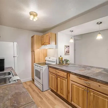 Image 2 - Golden Pines, 16259 West 10th Avenue, Golden, CO 80401, USA - Room for rent