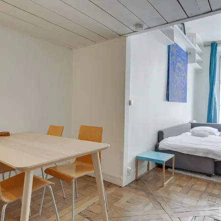 Image 5 - 32 Rue Dauphine, 75006 Paris, France - Apartment for rent