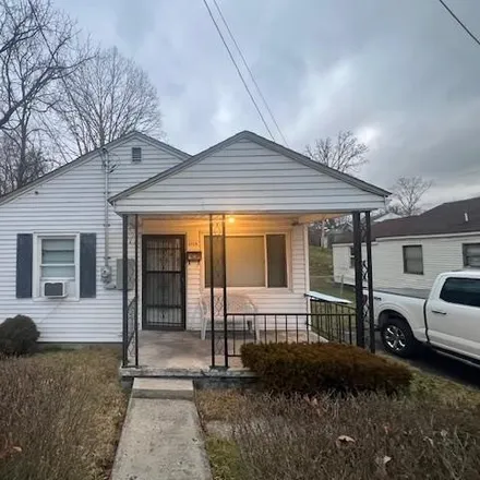 Buy this 2 bed house on 1729 South Fayette Street in East Beckley, Beckley