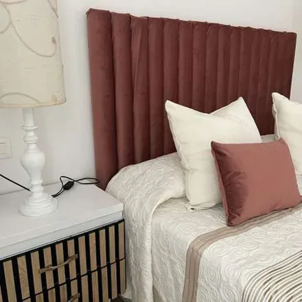 Rent this 2 bed apartment on Carrer del Riu Bidasoa in 46025 Valencia, Spain