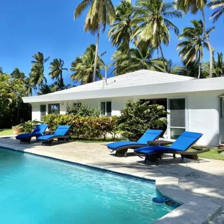 Image 3 - Luxury Villas $ 685 - House for sale