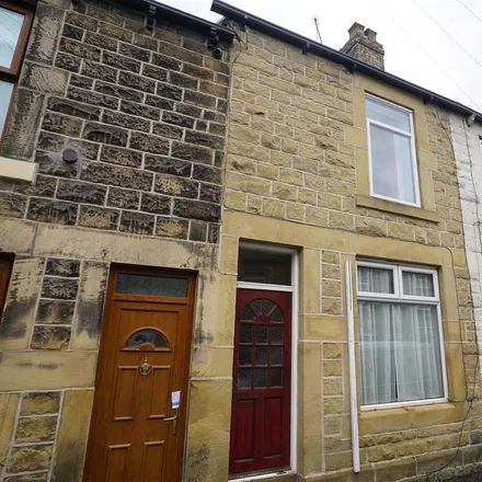 Rent this 3 bed townhouse on Bickerton Road in Sheffield, S6 1SG