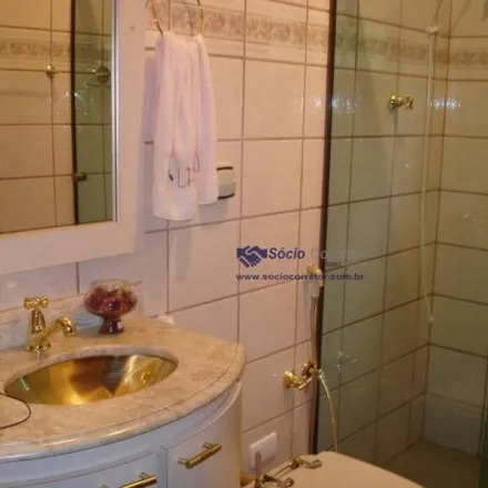 Buy this 2 bed house on Rua Delmiro in Morros, Guarulhos - SP