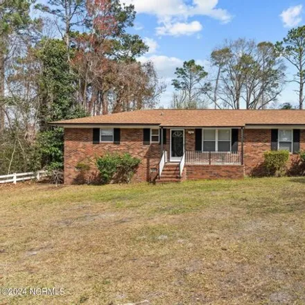 Buy this 3 bed house on 4713 Shaw Drive in New Hanover County, NC 28411