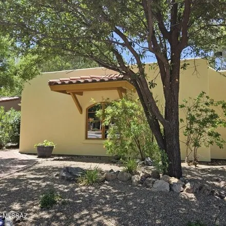 Image 2 - 2304 East Hawthorne Street, Tucson, AZ 95716, USA - House for sale