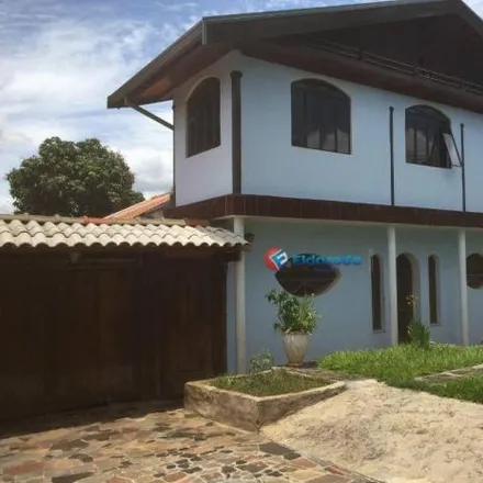 Buy this 5 bed house on Escola Estadual Doutor João Thienne in Rua Independência 500, Centro