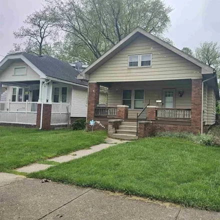 Buy this 2 bed house on 1723 North New York Avenue in Peoria, IL 61603