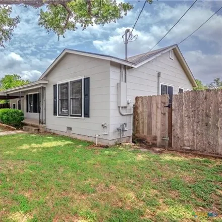 Image 4 - 1109 Buena Vista Ave, Victoria, Texas, 77901 - House for sale