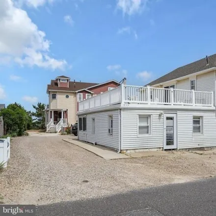 Buy this 9 bed house on U.S. Coast Guard Station #118 in 5001 West Avenue, Long Beach Township
